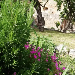 https://la-casa-del-fotografo-colle-val-delsa.it-tuscanyhotel.com