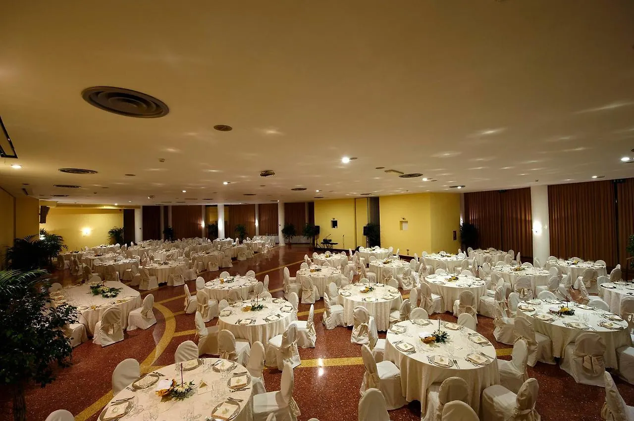 Hotel Torre Normanna Altavilla Milicia 4*,  Italy