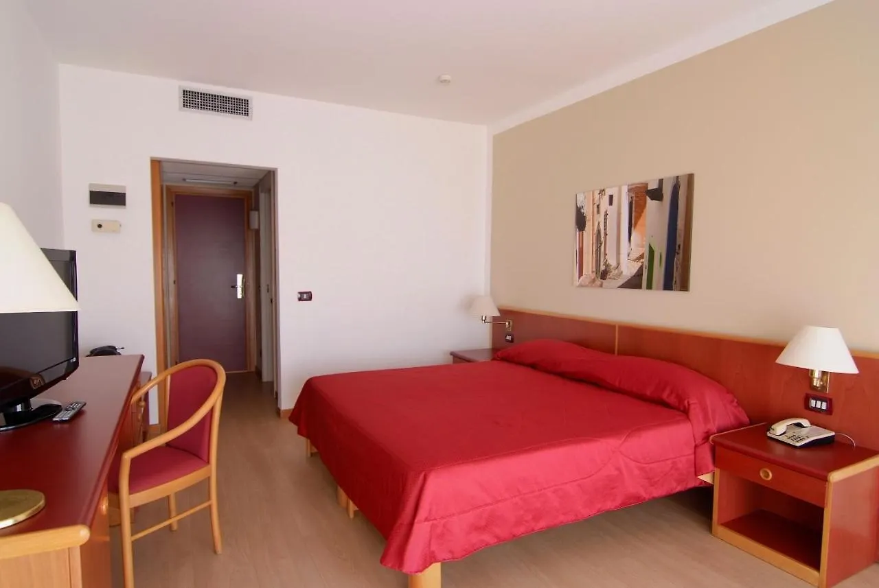 **** Resort Hotel Torre Normanna Altavilla Milicia Italy